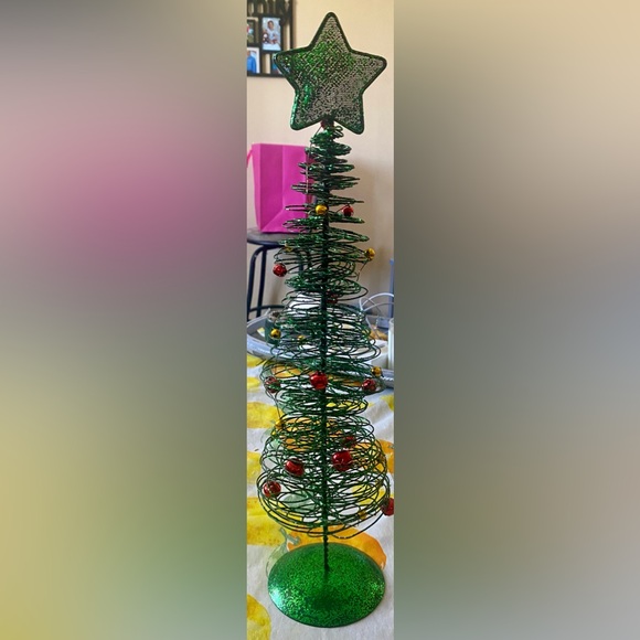 18” metal, spiral, bouncy tree - Picture 3 of 4